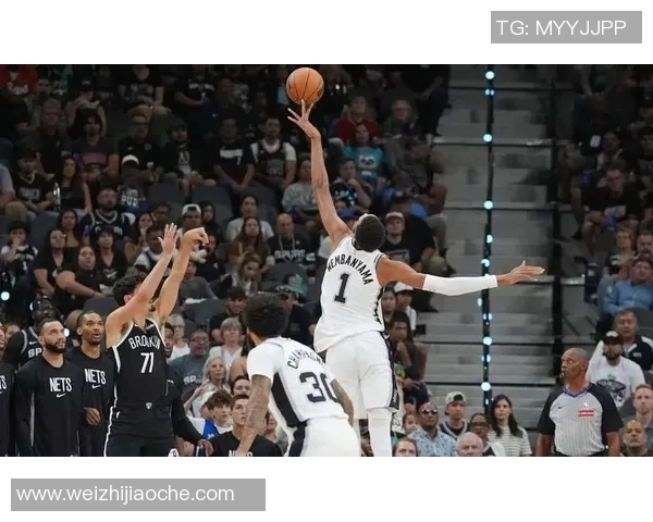 圣安东尼奥马刺队不败金身告破!菲尼克斯太阳队三分雨席卷圣城,文班亚马低迷,英雄联盟战术失效 圣安东尼奥马刺队不败金身告破!菲尼克斯太阳队三分雨席卷圣城,文班亚马低迷,英雄联盟战术失效